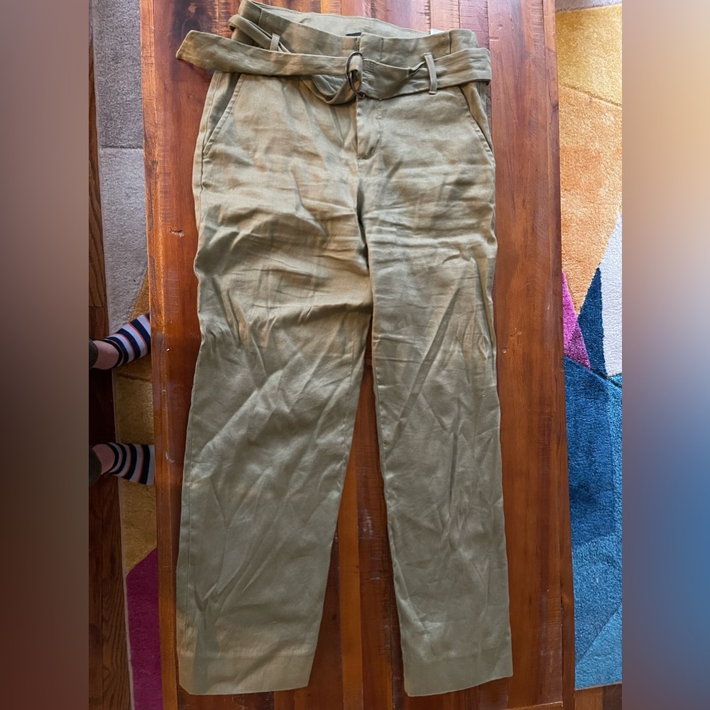 Banana republic dress pants in khaki green
